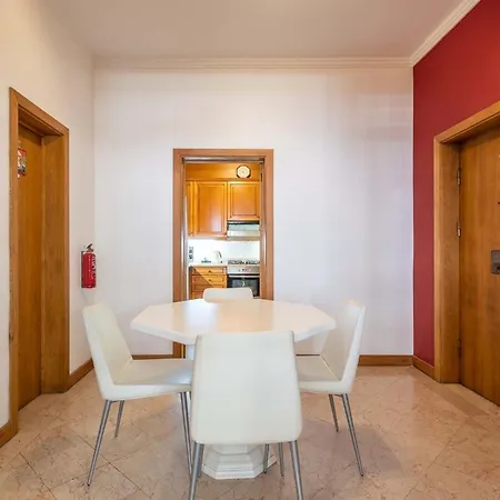 Ferienwohnung Fuer 4 Personen Ca 130 Qm In So Martinho, Madeira Und Umgebung Apartment