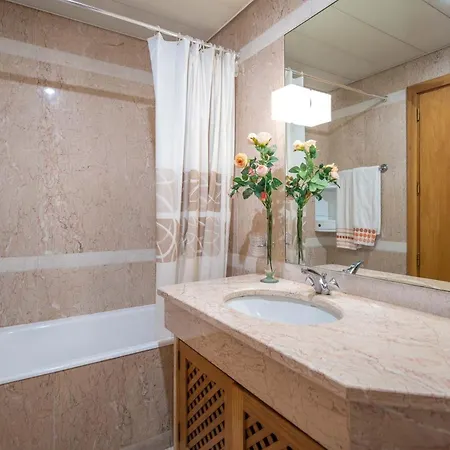 Ferienwohnung Fuer 4 Personen Ca 130 Qm In So Martinho, Madeira Und Umgebung *
