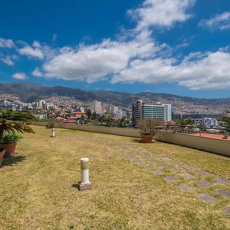 Apartment Ferienwohnung Fuer 4 Personen Ca 130 Qm In So Martinho, Madeira Und Umgebung *