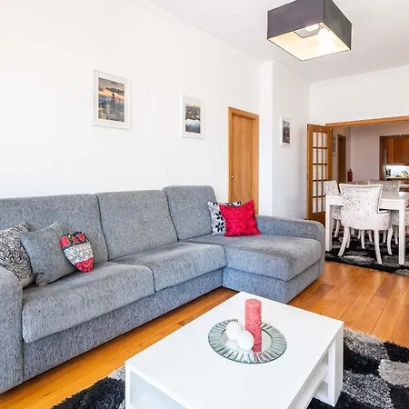 Apartment Ferienwohnung Fuer 4 Personen Ca 130 Qm In So Martinho, Madeira Und Umgebung Funchal (Madeira)